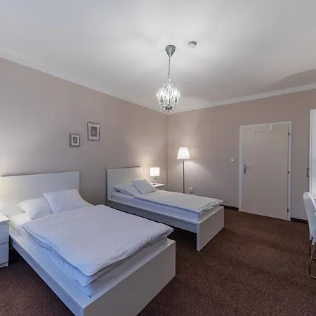 Lomska Vyhlidka Guest house
